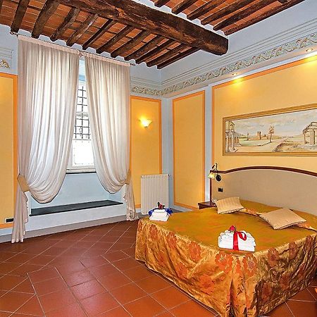Dimora Dei Guelfi Luxury Rooms Lucca Kültér fotó