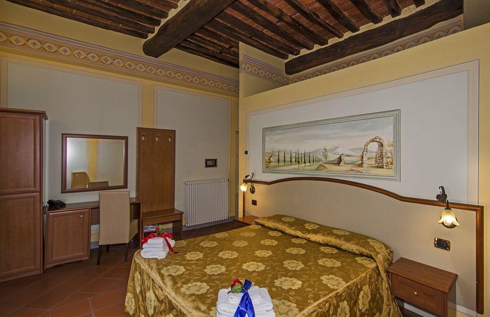 Dimora Dei Guelfi Luxury Rooms Lucca Kültér fotó
