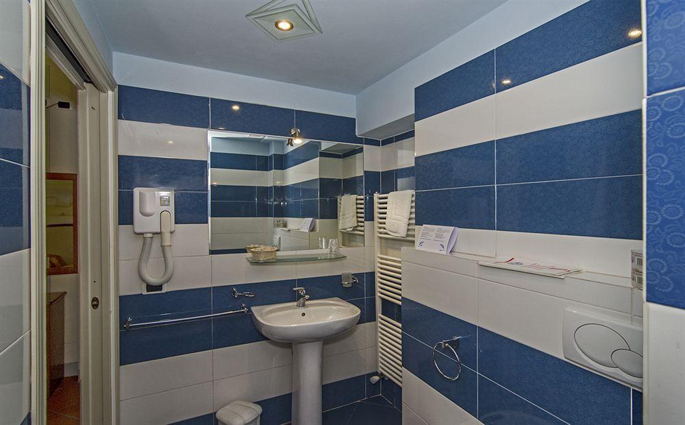 Dimora Dei Guelfi Luxury Rooms Lucca Kültér fotó