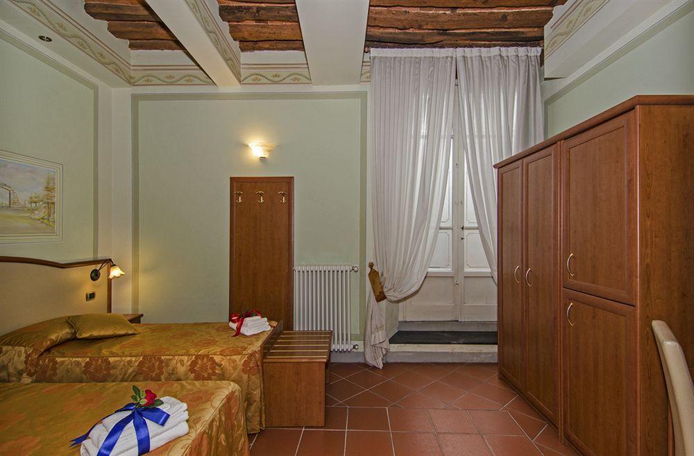 Dimora Dei Guelfi Luxury Rooms Lucca Kültér fotó