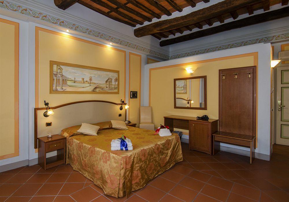 Dimora Dei Guelfi Luxury Rooms Lucca Kültér fotó