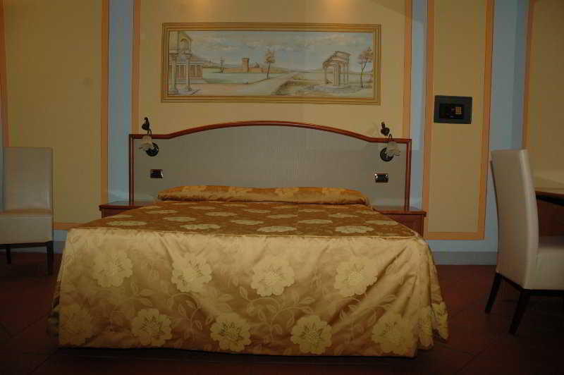 Dimora Dei Guelfi Luxury Rooms Lucca Kültér fotó