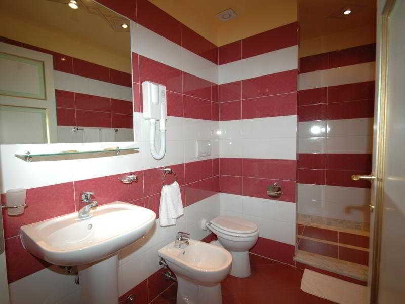Dimora Dei Guelfi Luxury Rooms Lucca Kültér fotó