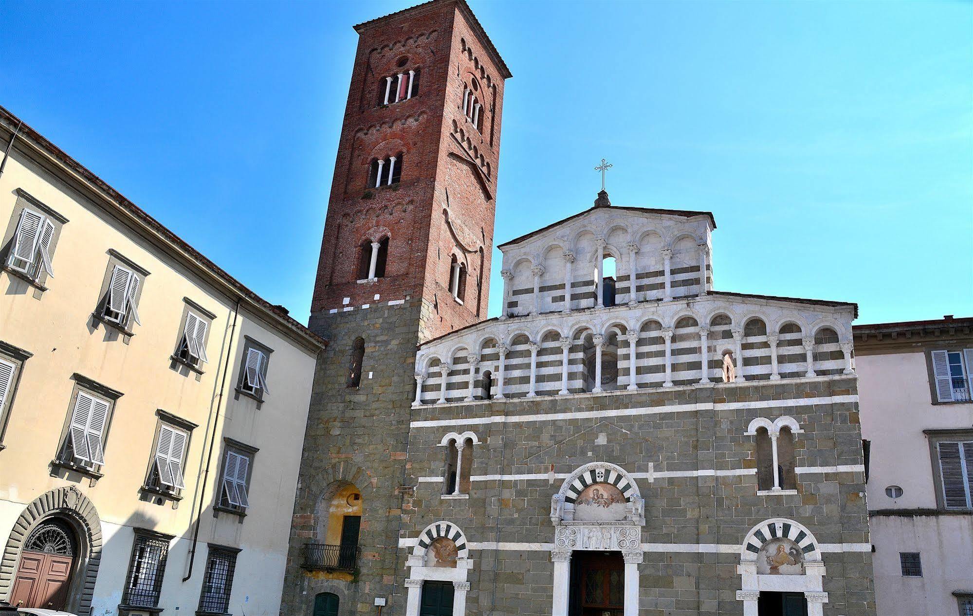 Dimora Dei Guelfi Luxury Rooms Lucca Kültér fotó