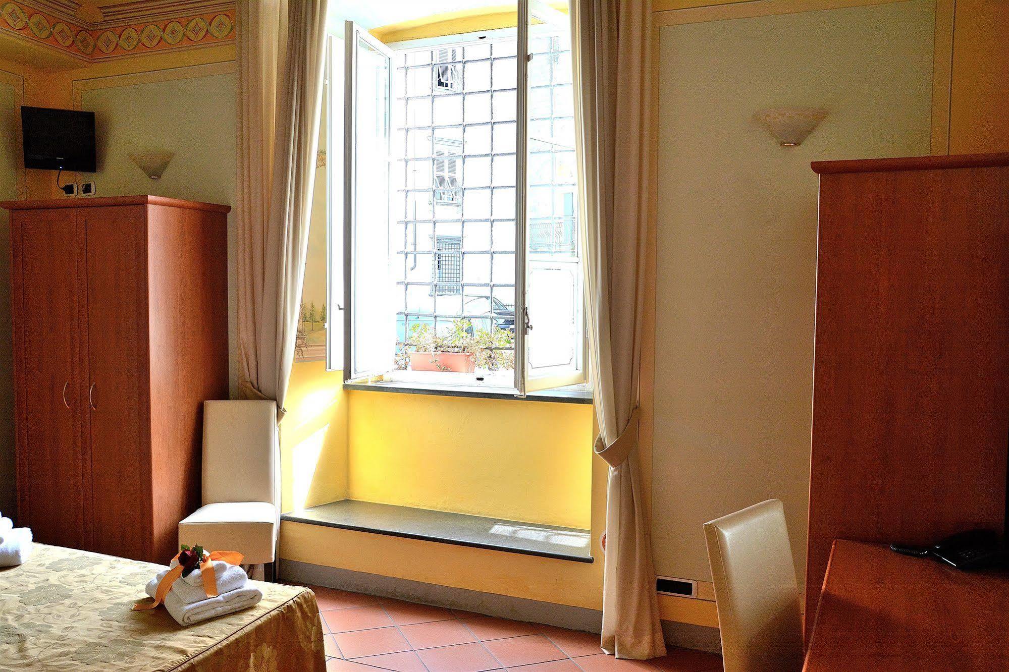 Dimora Dei Guelfi Luxury Rooms Lucca Kültér fotó