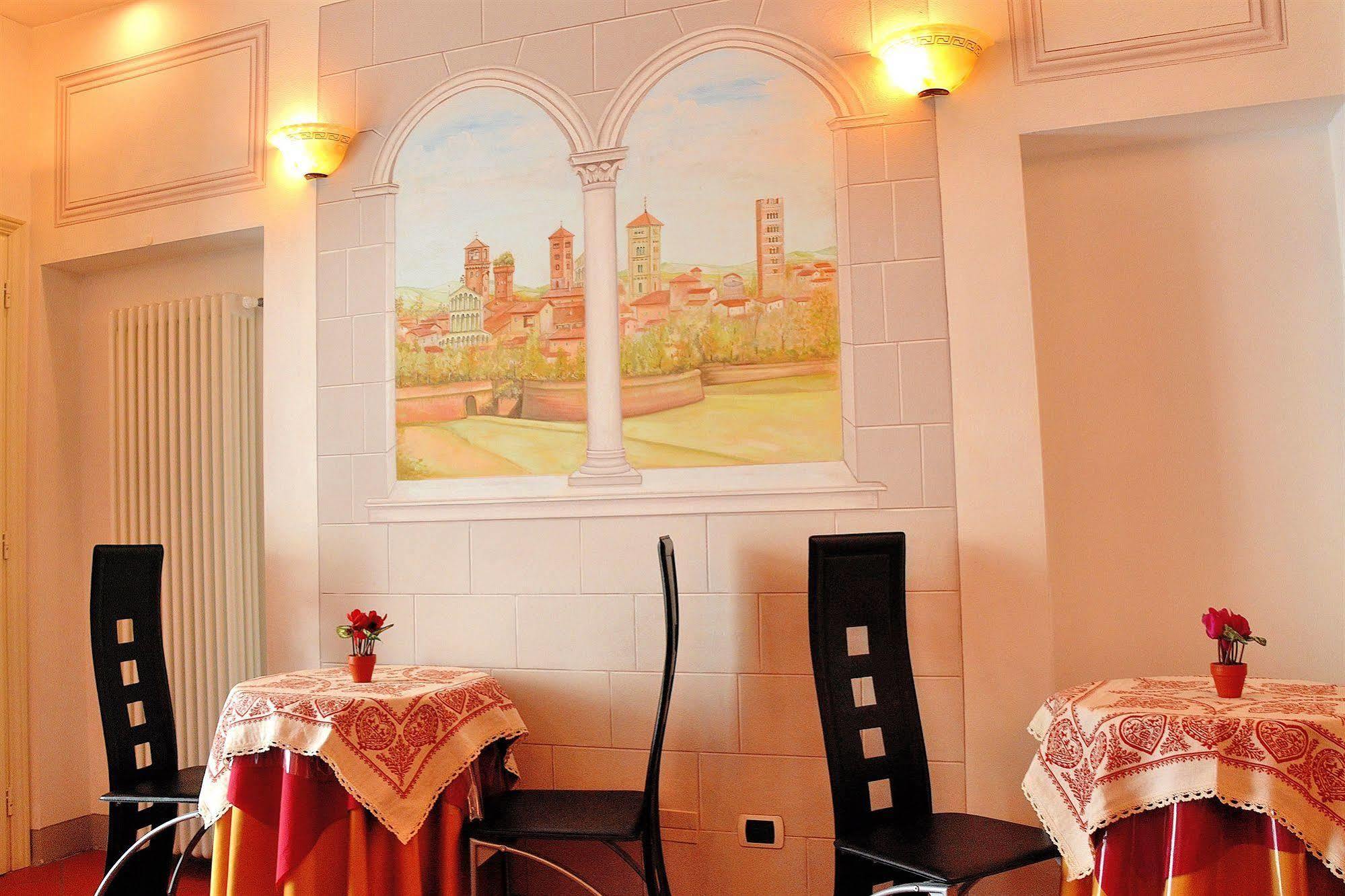 Dimora Dei Guelfi Luxury Rooms Lucca Kültér fotó
