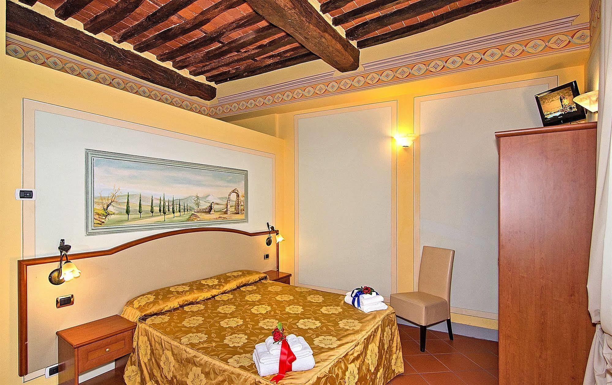 Dimora Dei Guelfi Luxury Rooms Lucca Kültér fotó